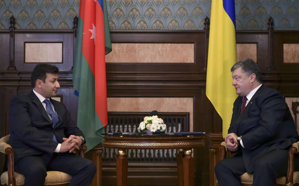 Poroşenko: Ukrayna Azərbaycanın suverenliyini dəstəkləyir