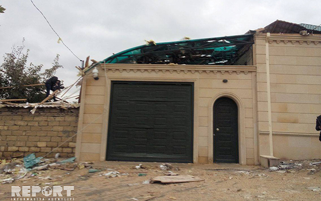 Evdəki partlayışda yaralanan yüksək vəzifəli məmur öldü