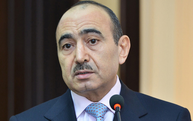 Əli Həsənovun Türkiyədə üçcildlik əsəri çapdan çıxıb