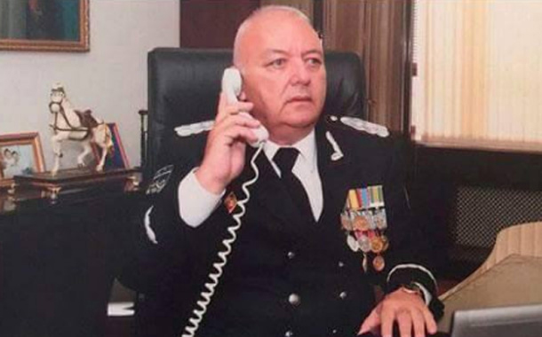 Generalın kürəkəni: 