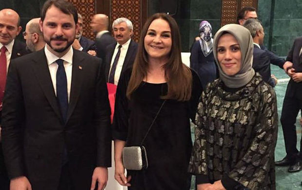 Azərbaycanın əməkdar artisti Ərdoğanın qonağı olub – FOTO