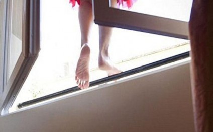 Sumqayıtda bədbəxt hadisə: 75 yaşlı qadın 4-cü mərtəbədən...