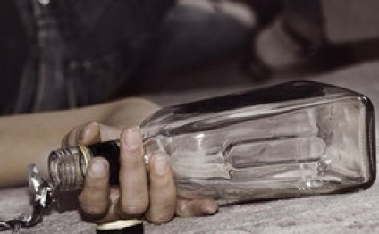 Bakı sakini sirkə turşusu içərək intihar edib