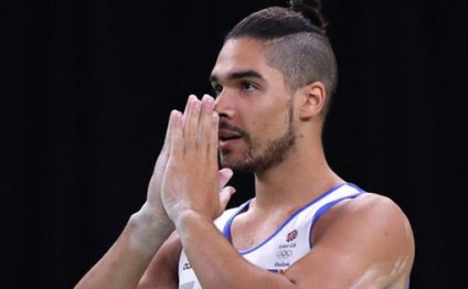 Müsəlmanlara güldü, cəzalandırıldı - FOTO