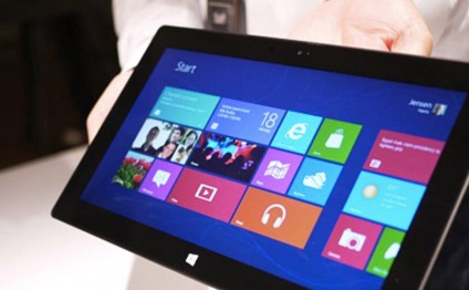 Azərbaycanda bütün şagirdlər planşetlərlə təmin olunacaqlar