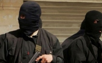 Paytaxtda Bank qarət edildi - 2 milyon oğurlandı