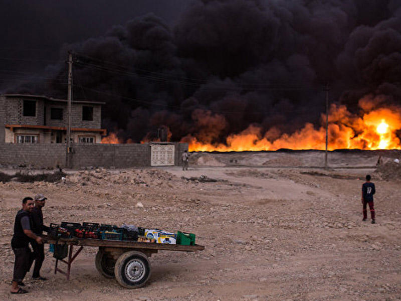 İŞİD 19 neft quyusuna od vurdu