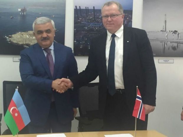 Rövnəq Abdullayev Abu-Dabidə bir sıra görüşlər keçirib – FOTO