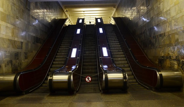 `20 yanvar` stansiyası işıqsız qalıb? - Açıqlama