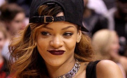 Rihannanın bu paylaşımı rekord qırdı - FOTO