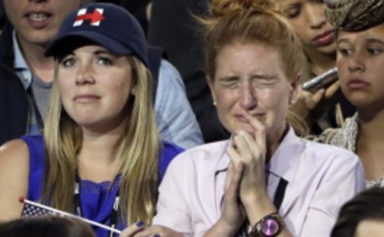 Avropa ŞOKDA: “Gözlərimizin önündə bir dünya yıxılır”