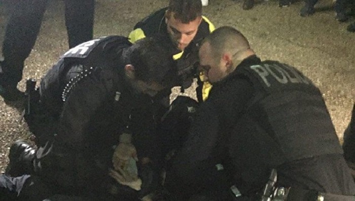 ABŞ-da Trampa etiraz: Atışma oldu, yaralılar var + FOTOLAR