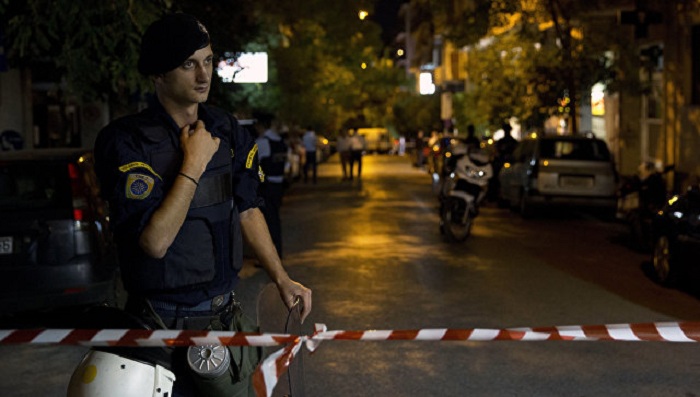 Fransa səfirliyinə qumbara atılıb, yaralanan var