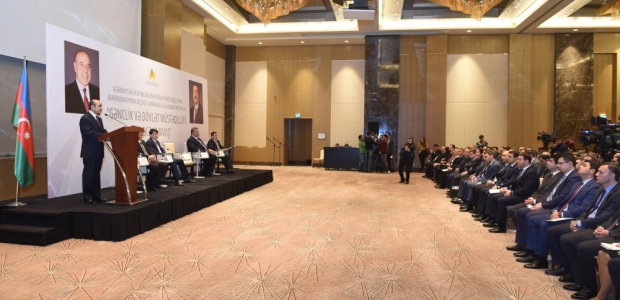 “Bu gəncliklə gələcəyə ümidlə baxırıq” - Əli Həsənov