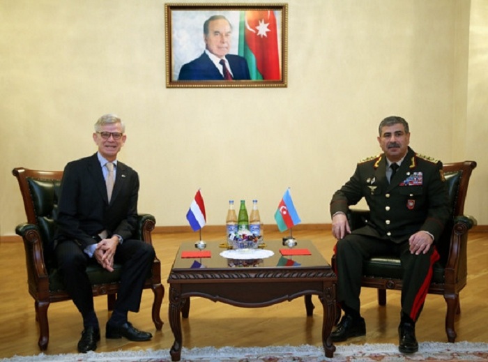 `Qarabağ sülh yolu ilə həll olunmalıdır` - Niderland səfiri