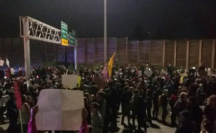 Trampdan ABŞ-dakı aksiyalara ilk SƏRT REAKSİYA- FOTO