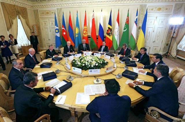 Ukrayna MDB-dən çıxır