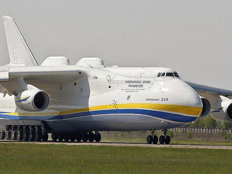 Dünyanın ən böyük təyyarəsində YANĞIN