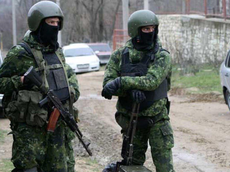 Məscid mühasirəyə alındı: 200 vəhhabi saxlanıldı