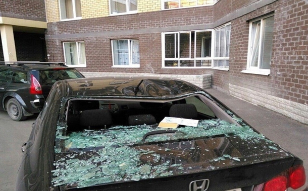 Doğum günündə binanın 8-ci mərtəbəsindən yıxıldı — sağ qaldı