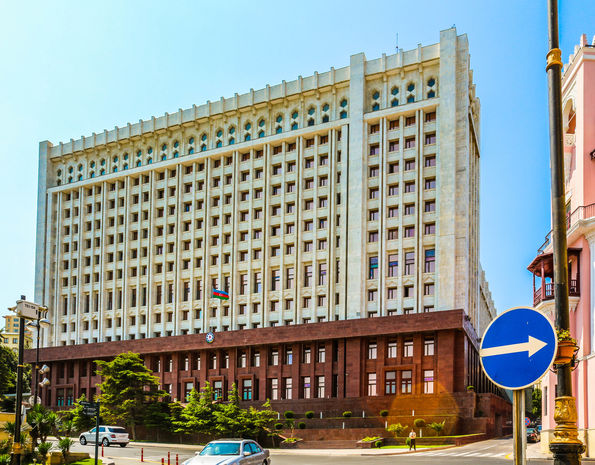 Azərbaycan Hökuməti Trampla bağlı açıqlama verdi