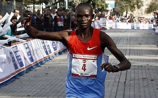 Azərbaycan idmançısı İstanbul Marafonunun qalibi oldu