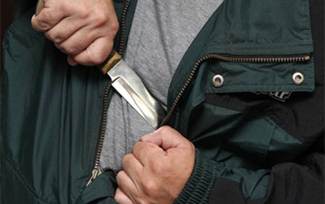 Gədəbəydə 22 yaşlı gənc bıçaqlandı