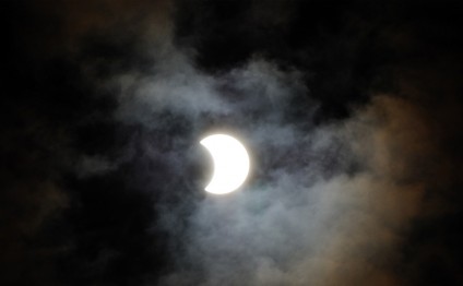 Bu gün son 68 ildə Ay Yerə ən yaxın məsafədə olacaq