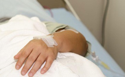 Azərbaycanda DƏHŞƏT: 4 yaşlı uşaq qardaşını güllələdi