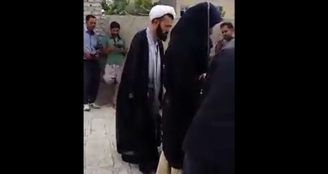 BİABIRÇILIQ! Molla evində yad qadınla tutuldu: 