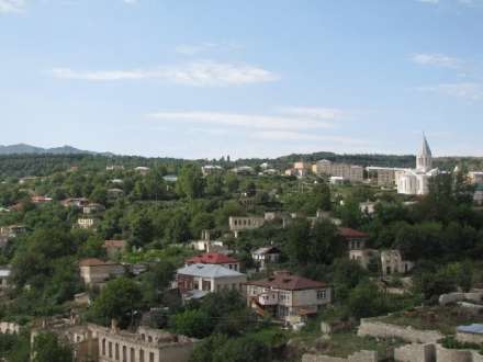 Qarabağın əhalisi: bizim statistika, ermənilərin statistikası