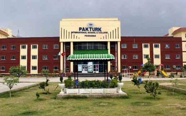 Bu ölkədə FETÖ-çü müəllimlərə vaxt verildi - Ölkədən çıxmalıdılar