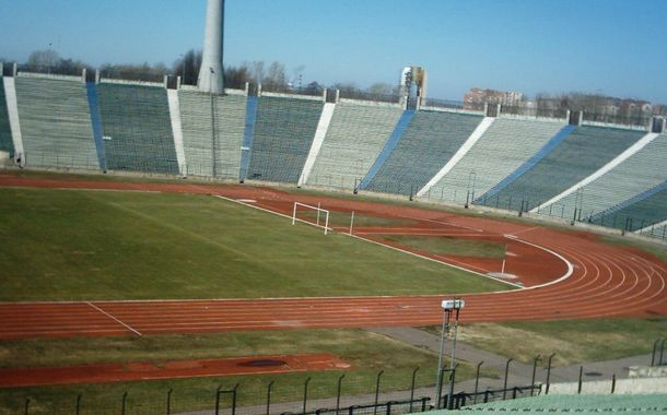 Klublarımızın stadionları bərbad vəziyyətdədir