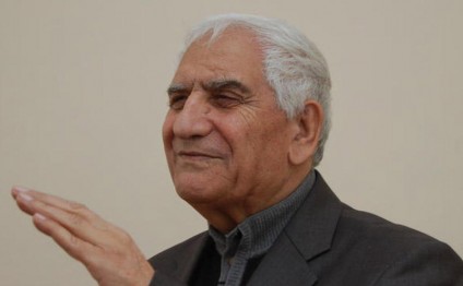 Xalq şairi dostunun ölümünə göz yaşı tökdü: 