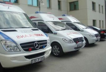 Gülab əvəzinə sirkə turşusu içdi - VİDEO 