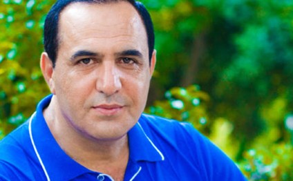 Manaf OD PÜSKÜRDÜ: “Necə kişi olduğumu Samirə qəşəng bilir, gəlsin…” - QALMAQAL