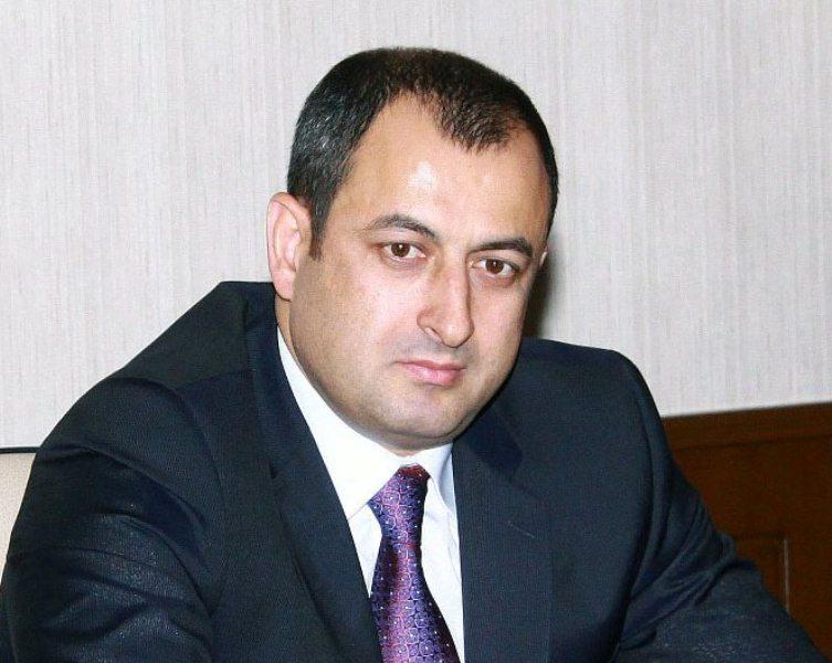 Deputat Adil Əliyev: “Vəzifə daşıyıb, xəbər saytına sahib olmaq çox təhlükəlidir” - MÜSAHİBƏ