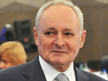 Nazir jurnalistin müalicəsini nəzarətə götürdü