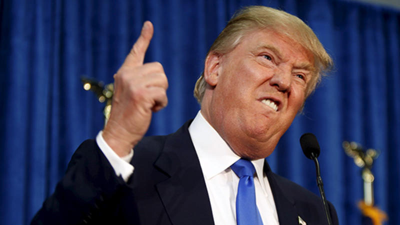 Trampın əleyhinə yazan gəncin başına görün nə gəldi?