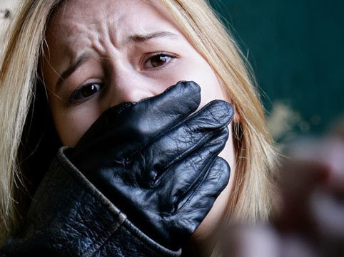 Azərbaycanda dəhşətli hadisə! Qadını girov saxladı sonra zorladı