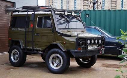 73 yaşlı azərbaycanlı helikopterdən avtomobil hazırladı - VİDEO