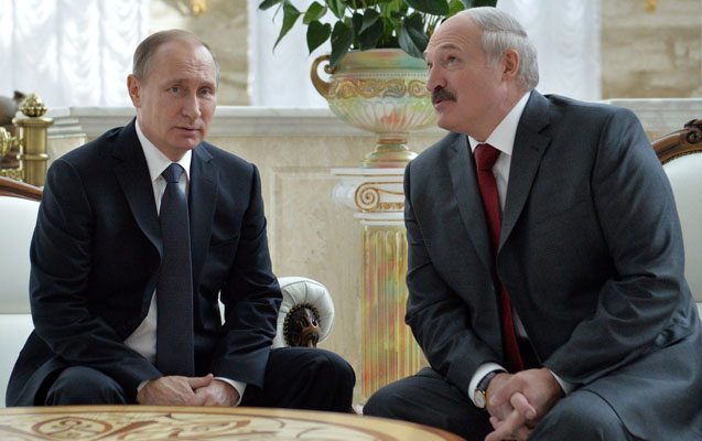 Lukaşenko Rusiyaya gedir - Putinlə görüşəcək