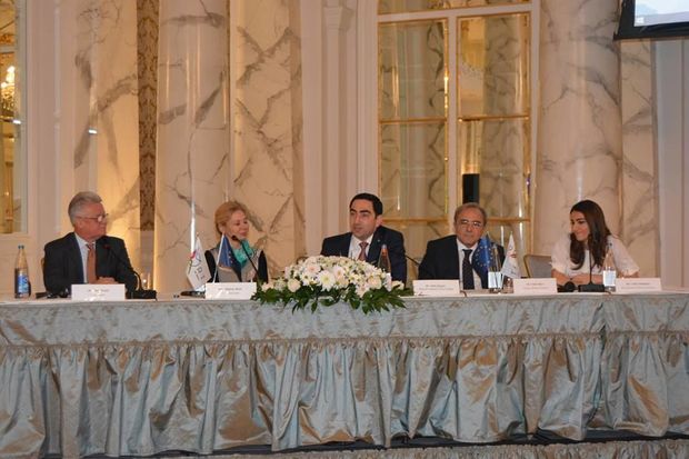 Bakıda Azad Ticarət Zonaları mövsusunda seminar keçirildi – FOTOLAR