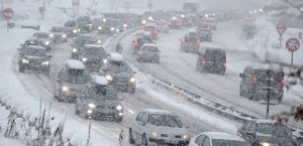 Bakıda yollar buz bağladı - Tıxac var + FOTOLAR + VİDEO