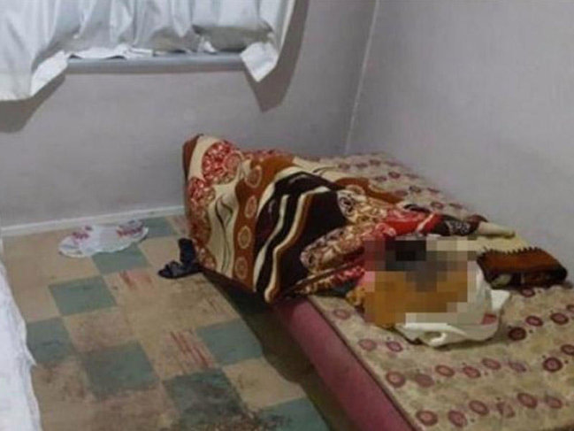 Anasının cəsədi ilə üç həftə bir evdə yaşadı