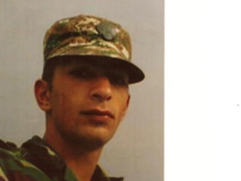 Ermənistanda zabitin döydüyü xərçəng xəstəsi olan əsgər ölüb