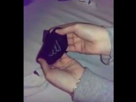 “Adidas” corablarında “Allah“ sözü yazılıb - Video