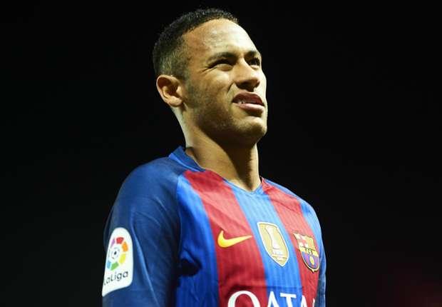 Neymar avtoqəzaya düşdü – FOTO