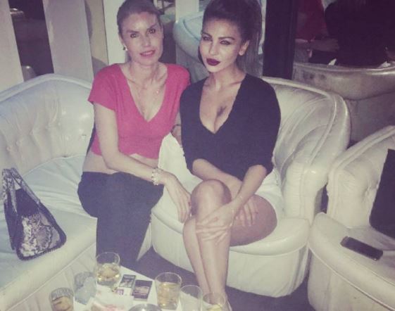 “Bar qızı” adlandırılan Esmiradan cavab: “Məni bilən bilir, bilməyəndə …” – VİDEO