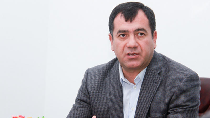 Qüdrət Həsənquliyev: “Sarkisyan Moskvada özünə deşik tapıb”